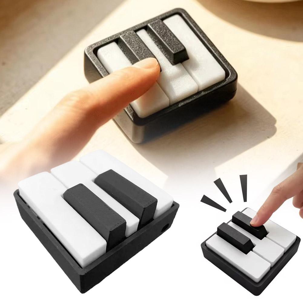 3D Printing Keyboard Keys - 3D Printed Piano Keyboard Clicker Black&White